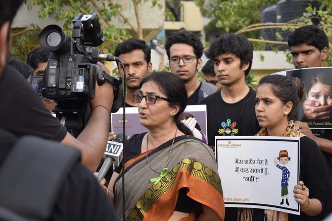 7059d9_c60ff37c77c949a2af4f8b85a34028d6_mv2_d_6000_4000_s_4_2